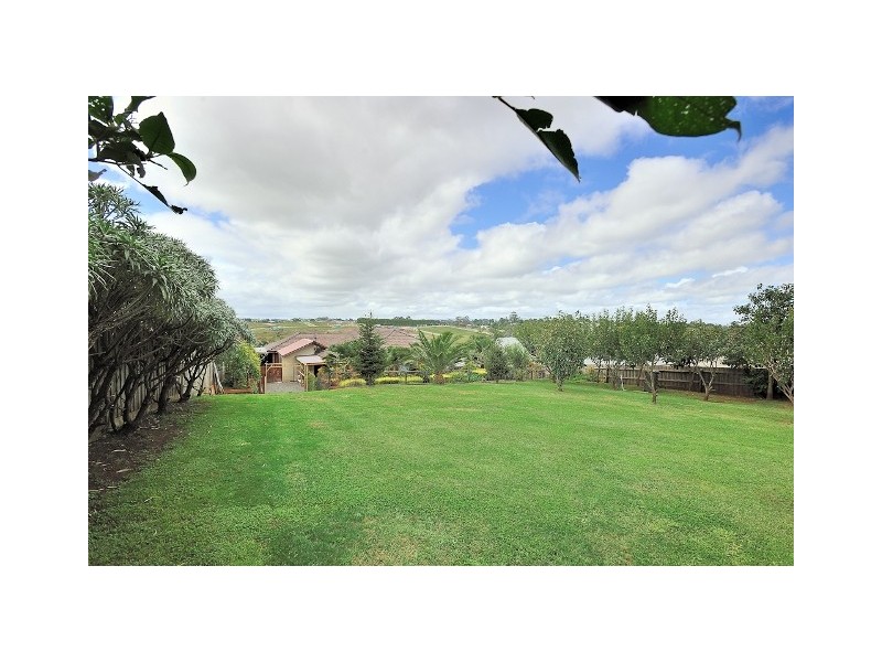 15 Cypress Court, Drouin VIC 3818