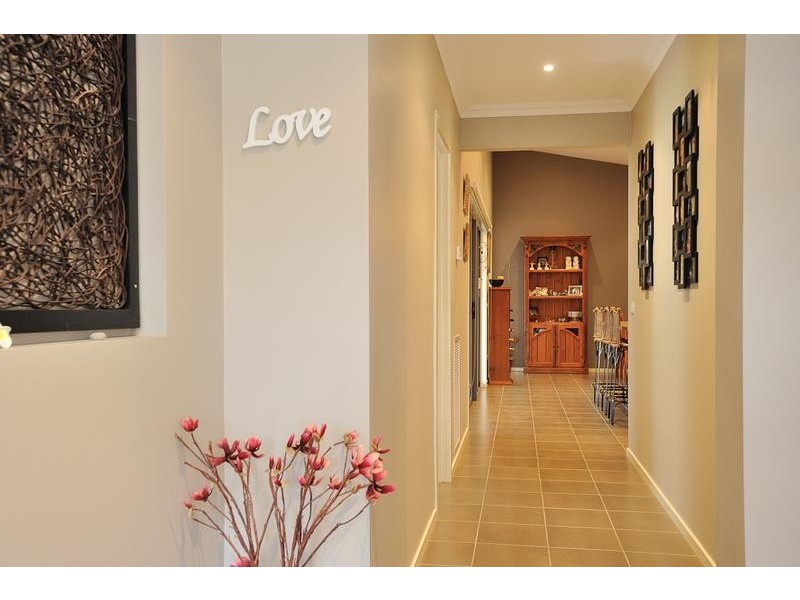 7 Audra Place, Warragul VIC 3820