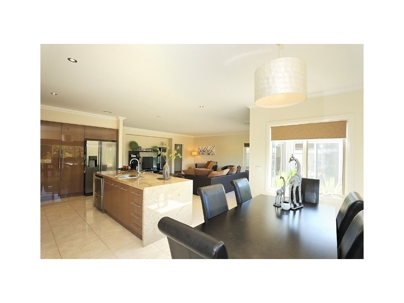 7 Denbeigh Court, Warragul VIC 3820