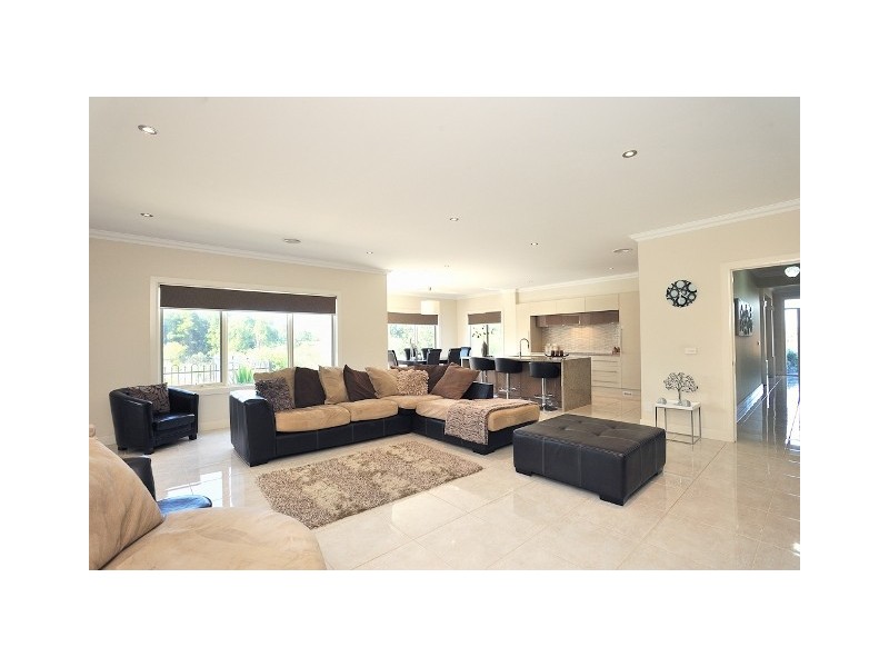 7 Denbeigh Court, Warragul VIC 3820