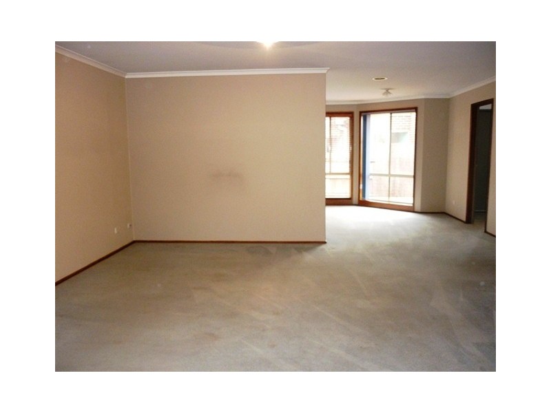 4/93 Frawley Road, Hallam VIC 3803