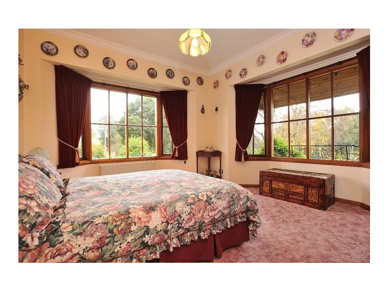 81 McIntyre Road, Nayook VIC 3821