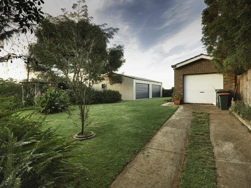 68 Lardner Road, Drouin VIC 3818