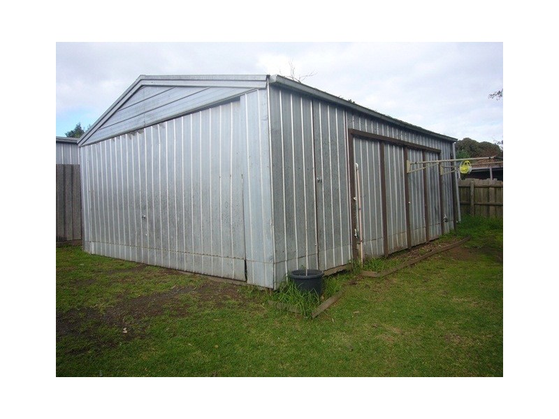 54 Lampard Road, Drouin VIC 3818