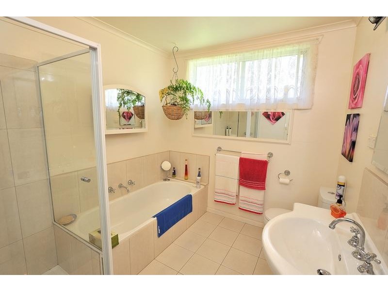 70 Mount Road, Longwarry North VIC 3816