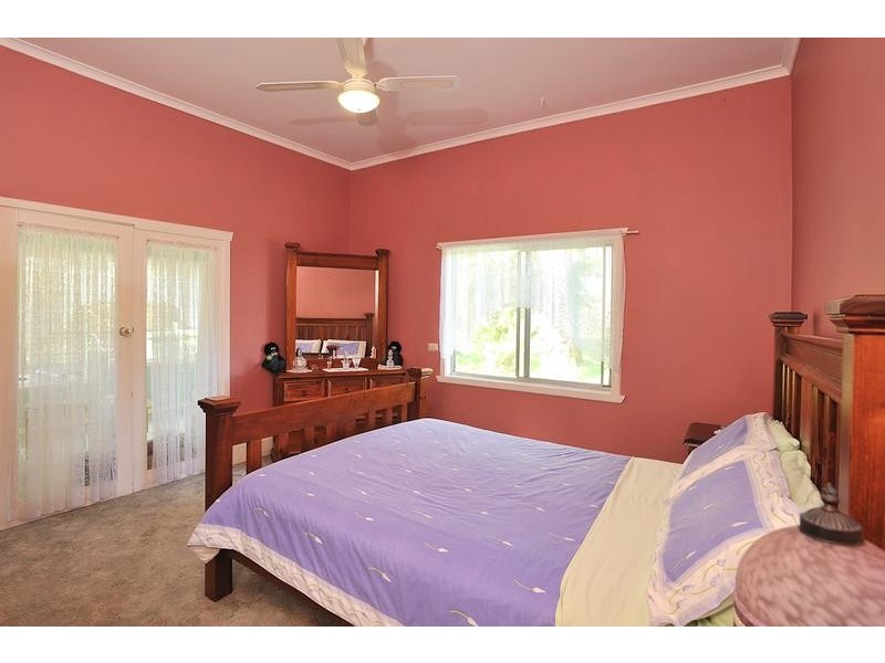 70 Mount Road, Longwarry North VIC 3816