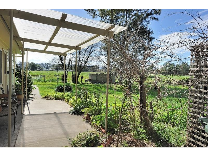 70 Mount Road, Longwarry North VIC 3816