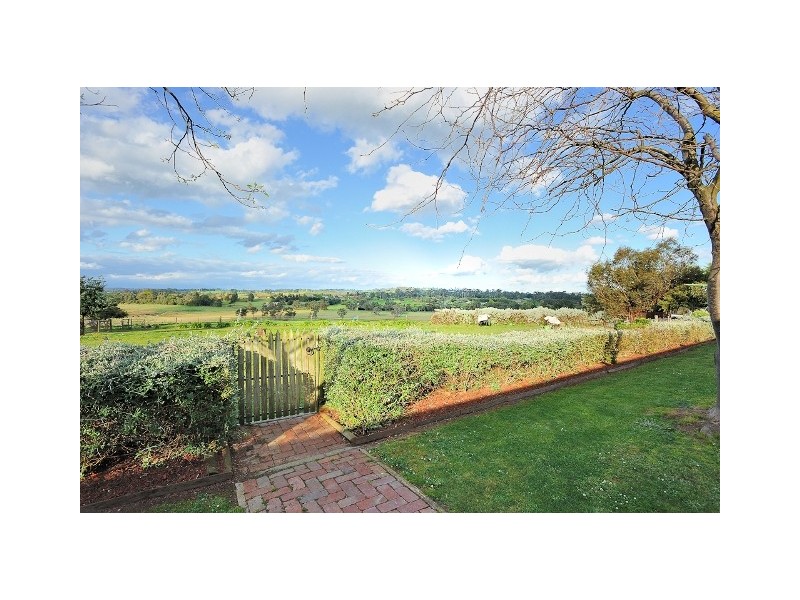 891 Princes Way, Drouin VIC 3818