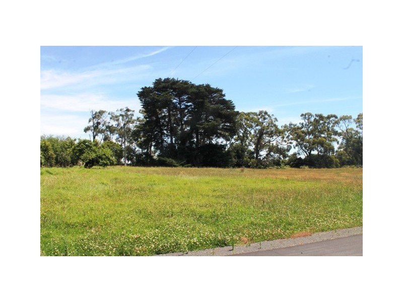 Lot 3, 15 Dyall Road, Drouin VIC 3818