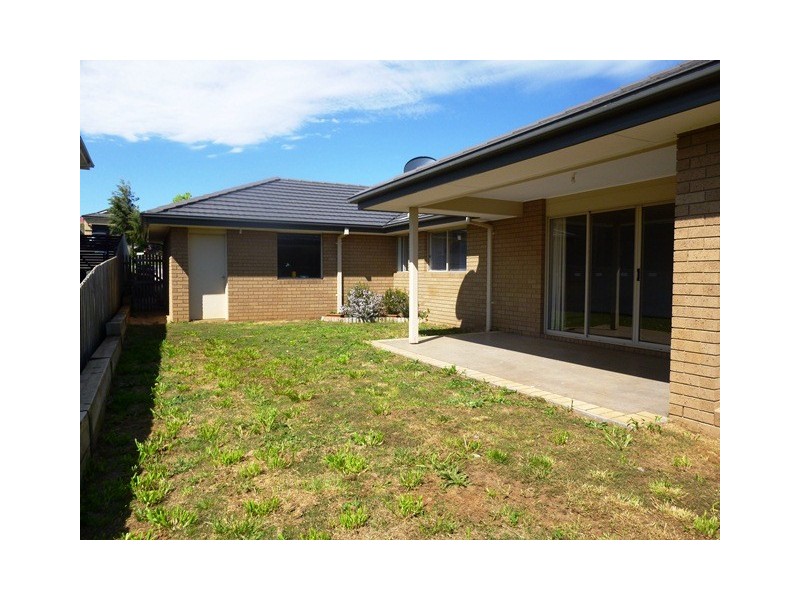 55 Walker Drive, Drouin VIC 3818