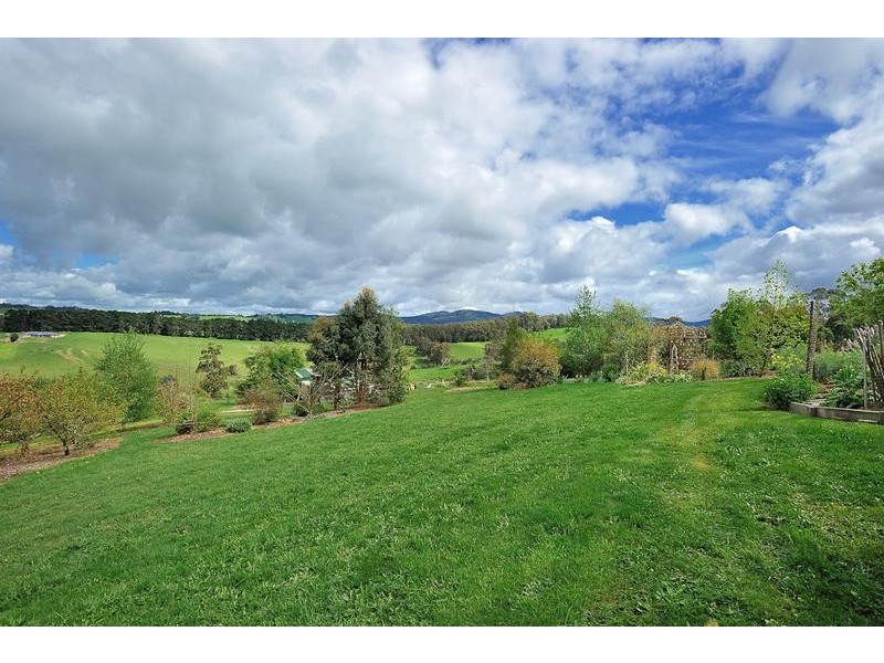 40 Shirley Road, Neerim South VIC 3831