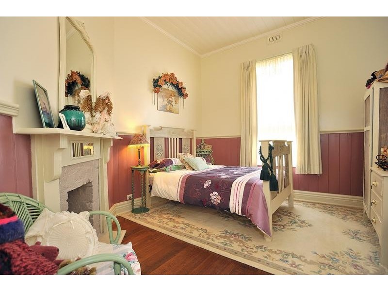 83 Binbeal Road, Drouin VIC 3818