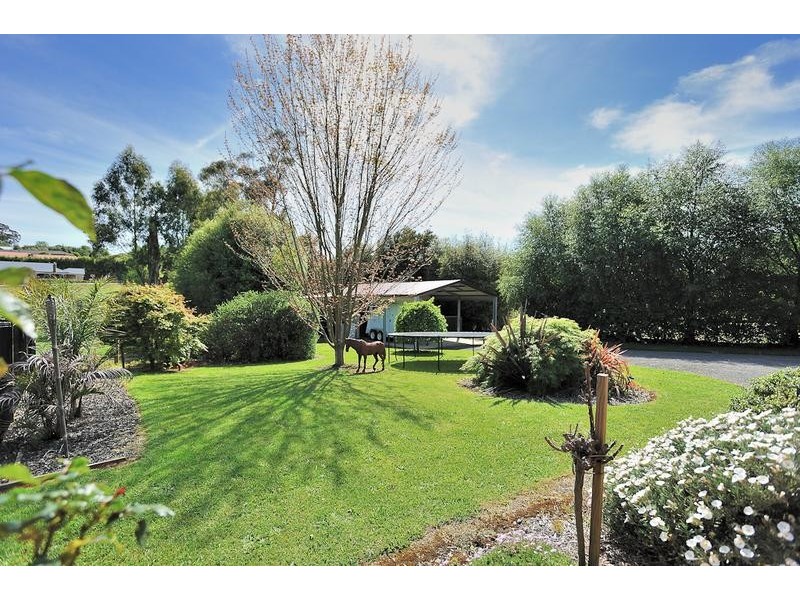 15 Camelot Court, Warragul VIC 3820