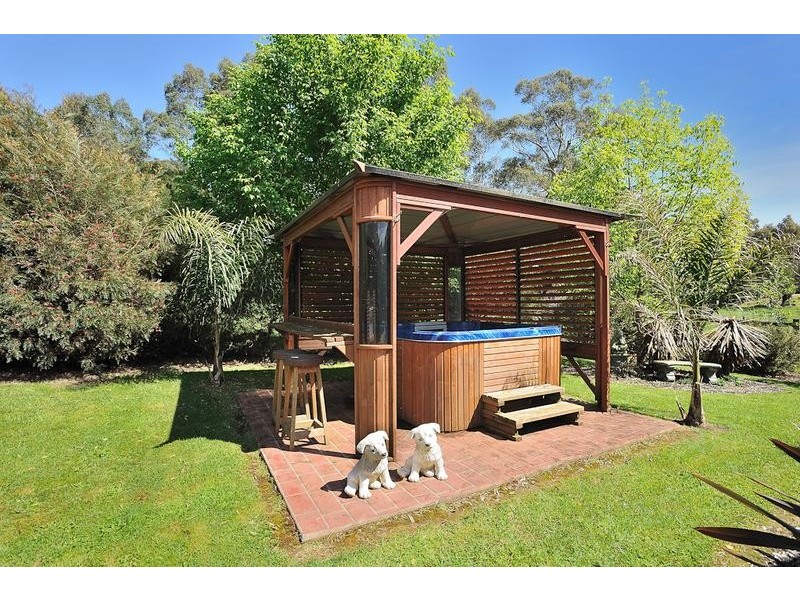 15 Camelot Court, Warragul VIC 3820