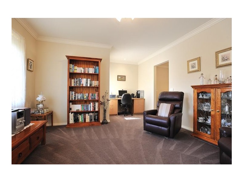 17/13 Wood Street, Drouin VIC 3818