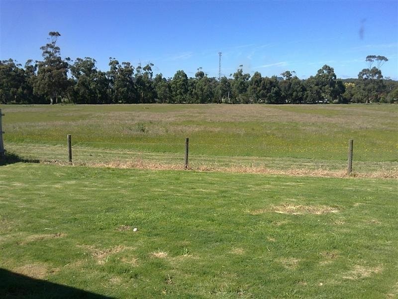 37 Springwater Drive, Drouin VIC 3818