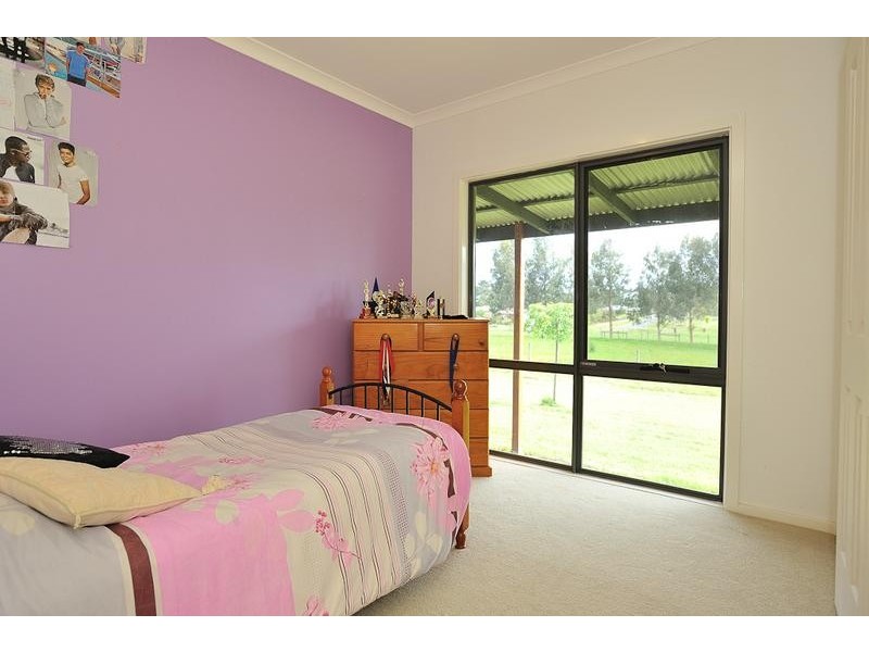 77 Follett Drive, Nyora VIC 3987