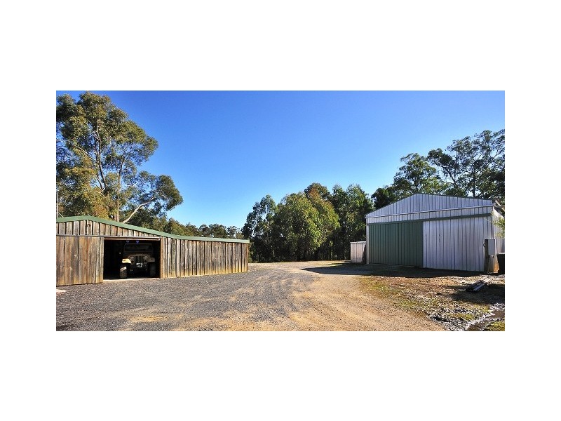 300 McDougal Road, Neerim South VIC 3831
