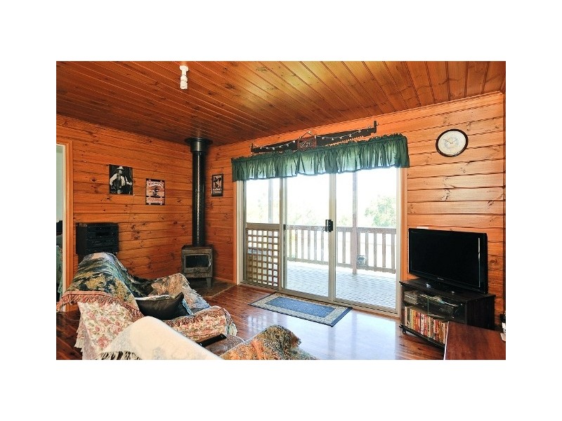 300 McDougal Road, Neerim South VIC 3831