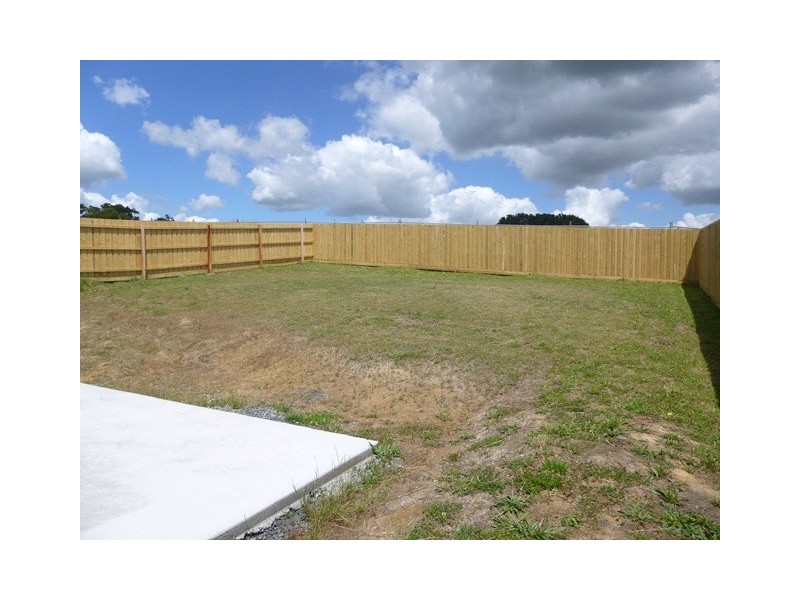 7 Bronte Court, Drouin VIC 3818