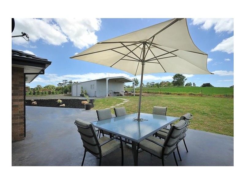 4 Oxley Court, Drouin VIC 3818