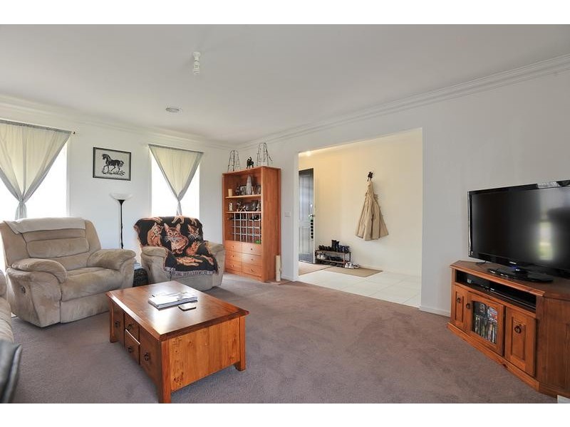4 Acacia Court, Longwarry VIC 3816