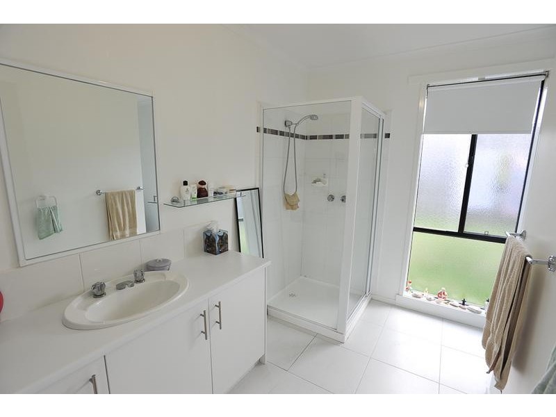 4 Acacia Court, Longwarry VIC 3816