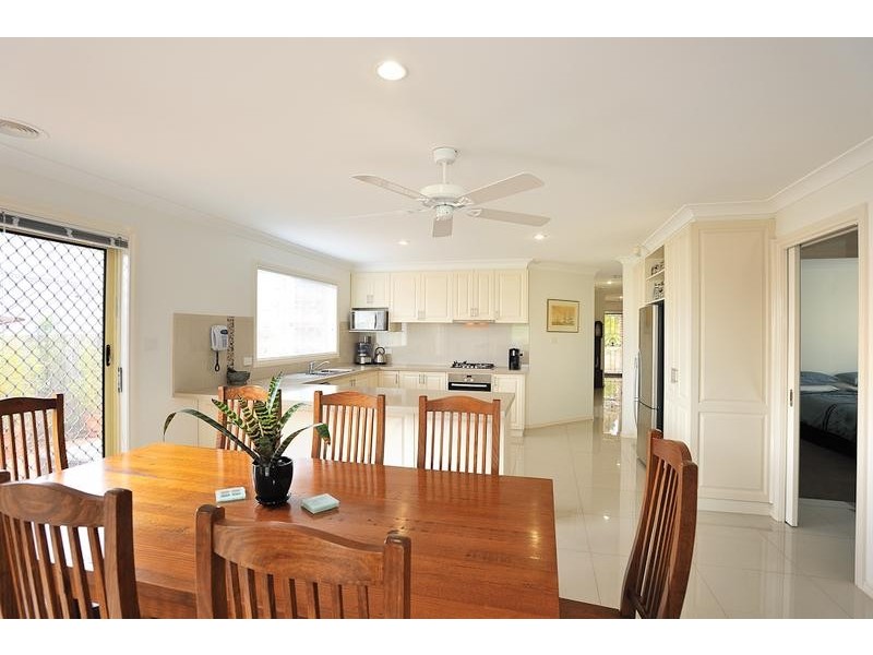 63 Victoria Street, Drouin VIC 3818