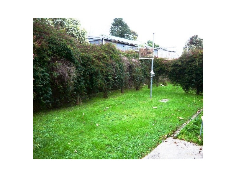 1/43 Lampard Road, Drouin VIC 3818