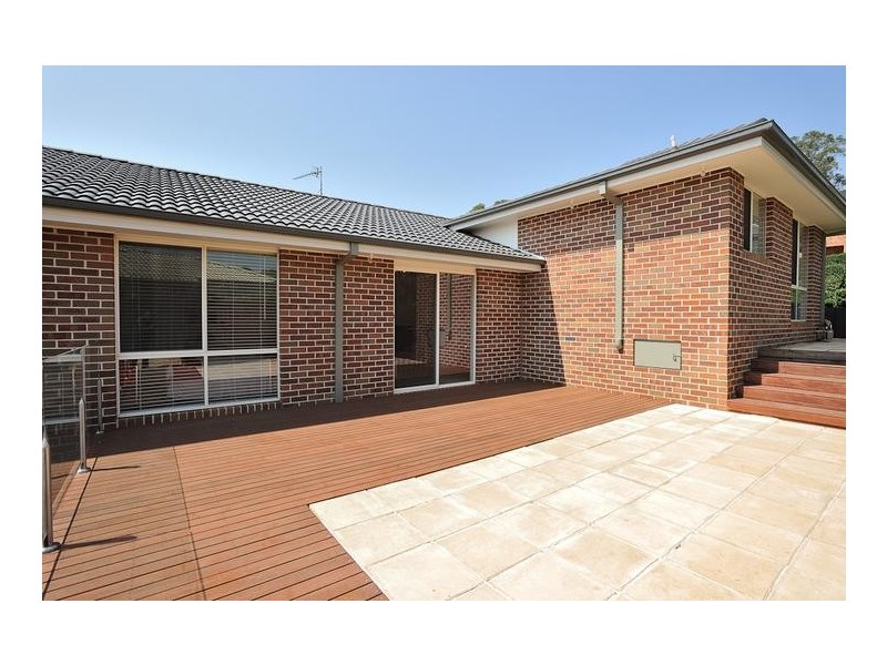 4 Aaron Court, Drouin VIC 3818