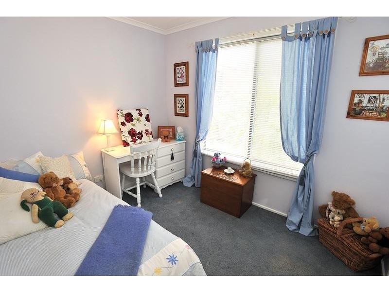 18 Davis Street, Nyora VIC 3987