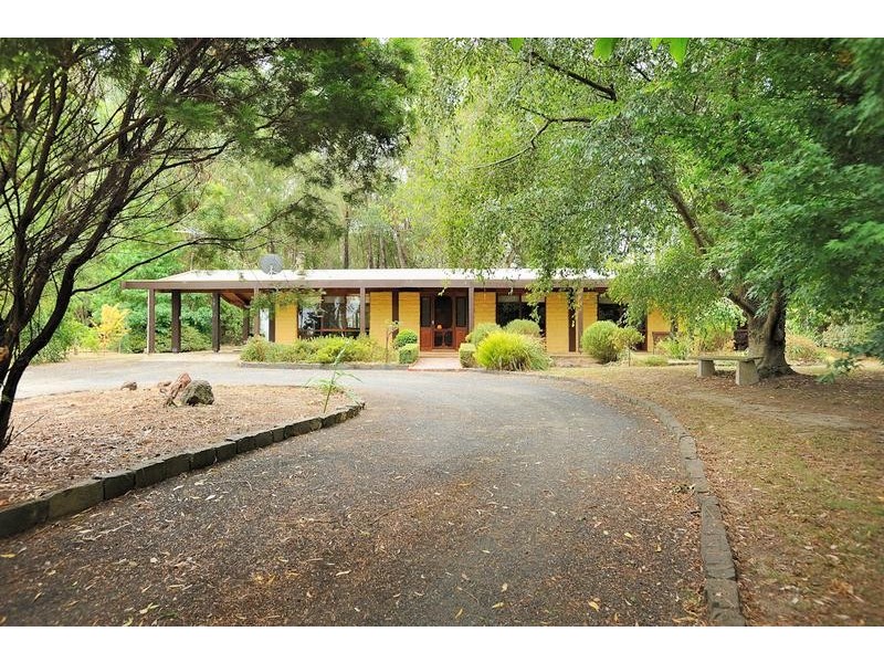 181 Old Telegraph Road West, Drouin West VIC 3818