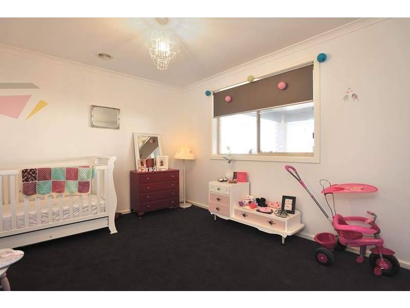 105 McNeilly Road, Drouin VIC 3818