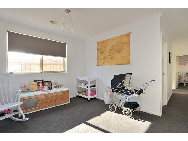 105 McNeilly Road, Drouin VIC 3818