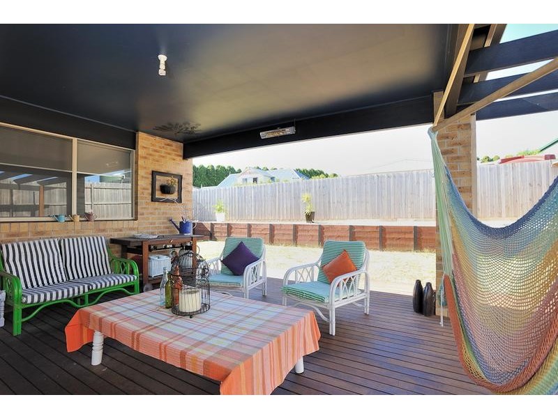 105 McNeilly Road, Drouin VIC 3818