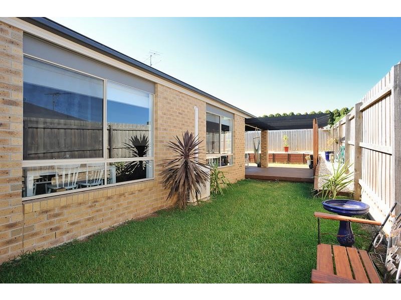 105 McNeilly Road, Drouin VIC 3818