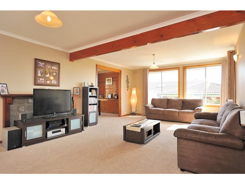 33 North Road, Warragul VIC 3820