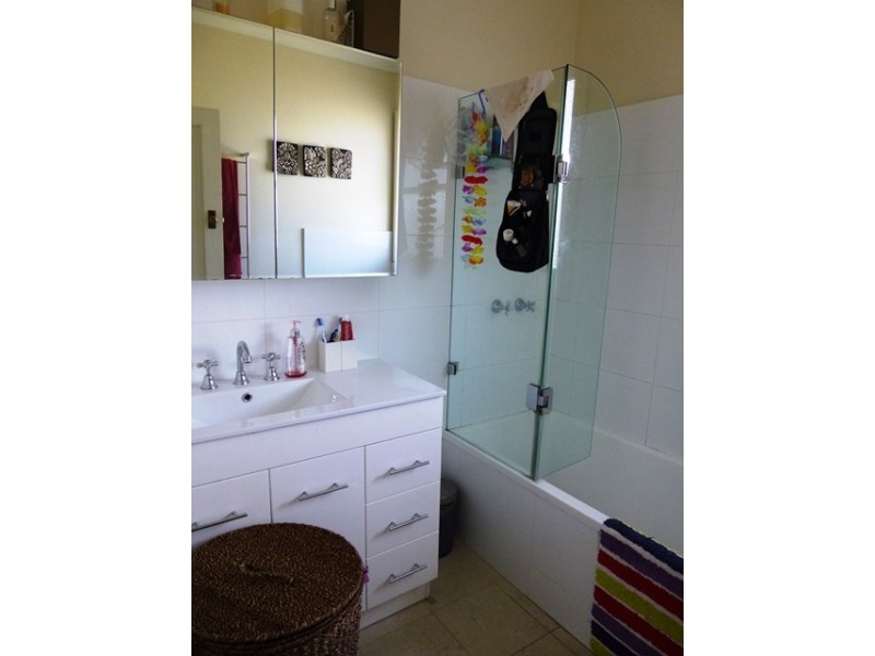 94 McNeilly Road, Drouin VIC 3818