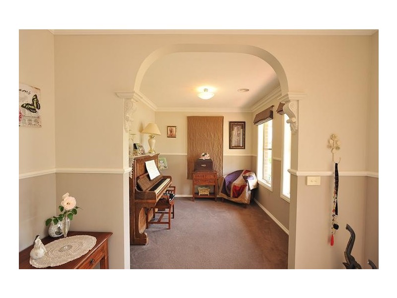 53 Wellwood Road, Drouin VIC 3818