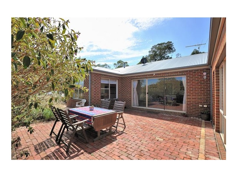 53 Wellwood Road, Drouin VIC 3818