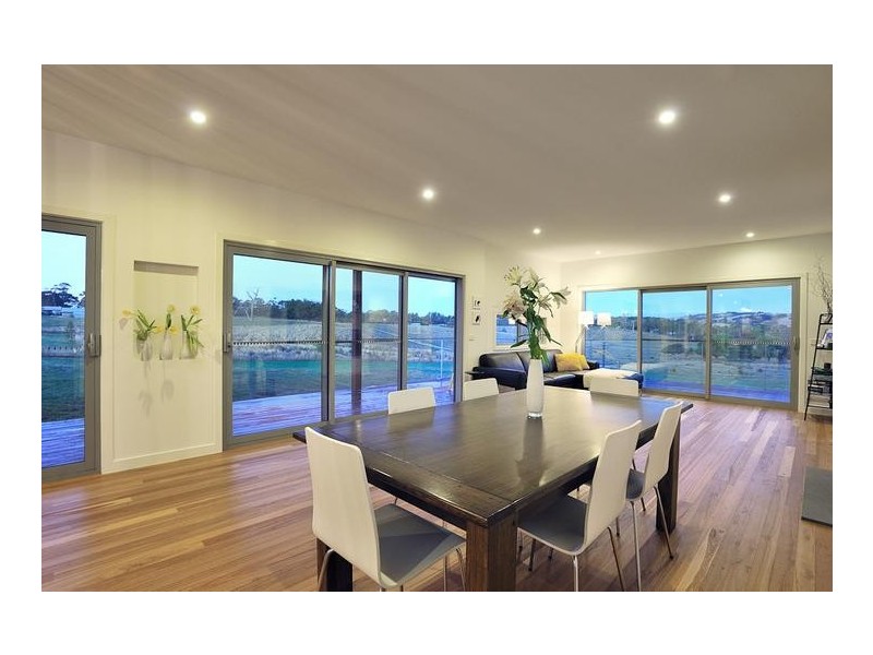 50 Eagle Rise, Nyora VIC 3987