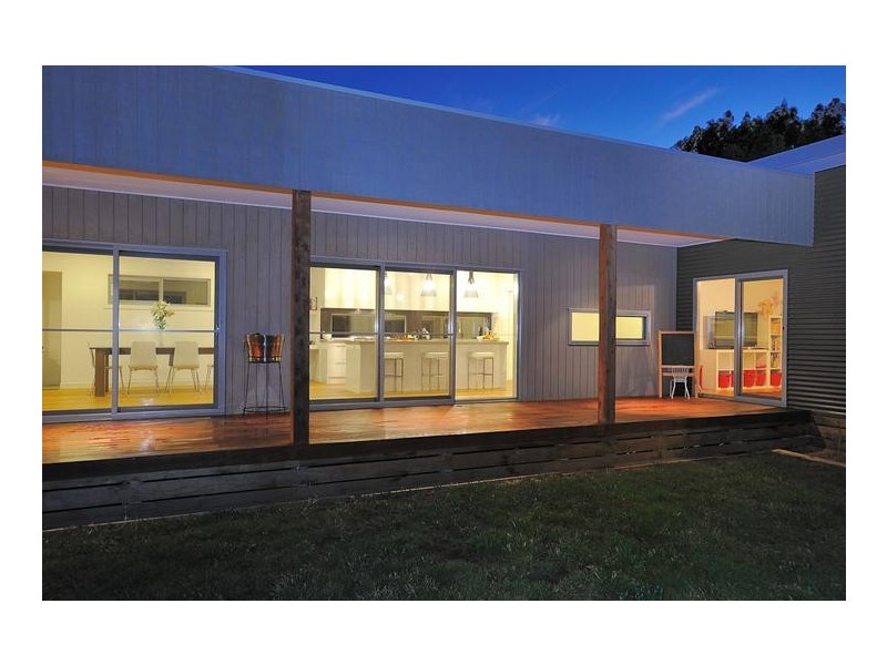 50 Eagle Rise, Nyora VIC 3987