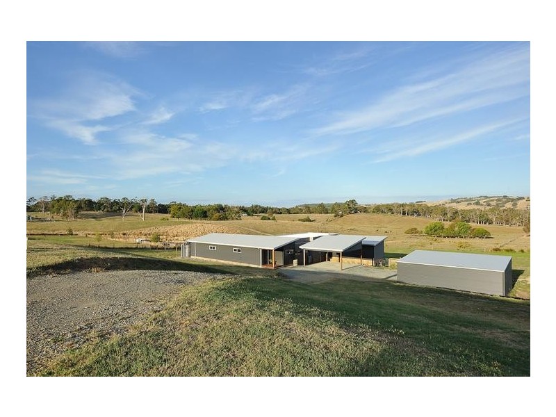 50 Eagle Rise, Nyora VIC 3987