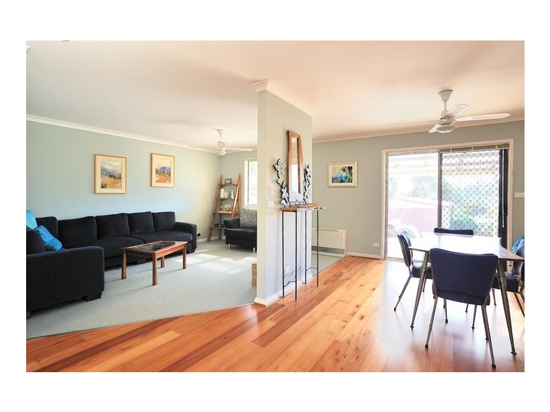 2 Karrala Court, Drouin VIC 3818