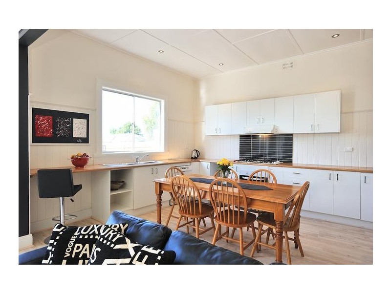 67 Commercial Road, Yarram VIC 3971