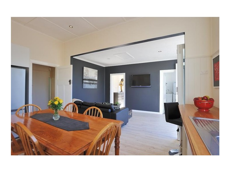 67 Commercial Road, Yarram VIC 3971