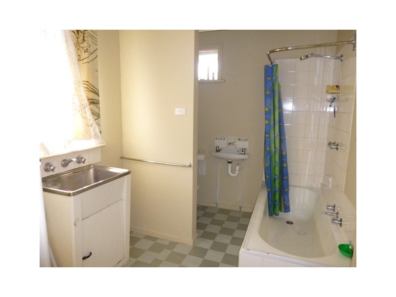 1/2 Fuller Road, Wonthaggi VIC 3995