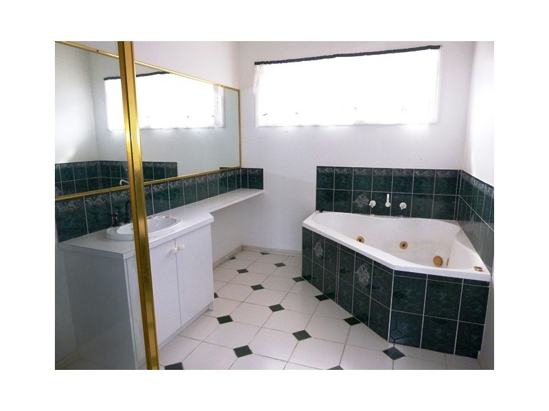 111 Tonkin Road, Labertouche VIC 3816