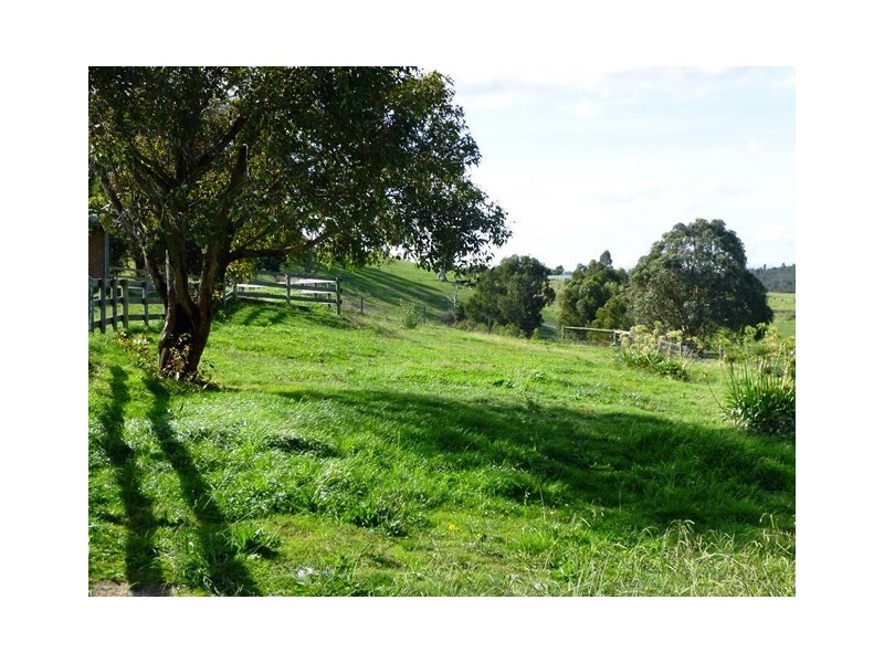 111 Tonkin Road, Labertouche VIC 3816