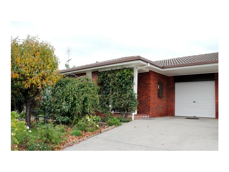 3/18 Hopetoun Road, Drouin VIC 3818